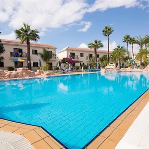 Loutsiana Deluxe Apts Ayia Napa